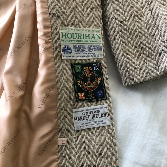 Vintage pure wool tweed coat made in Ireland. - Picture 1 of 4